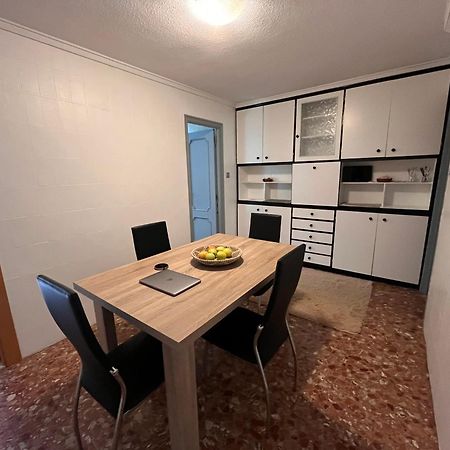 Manda Pola Apartment ซานตาโปลา ภายนอก รูปภาพ