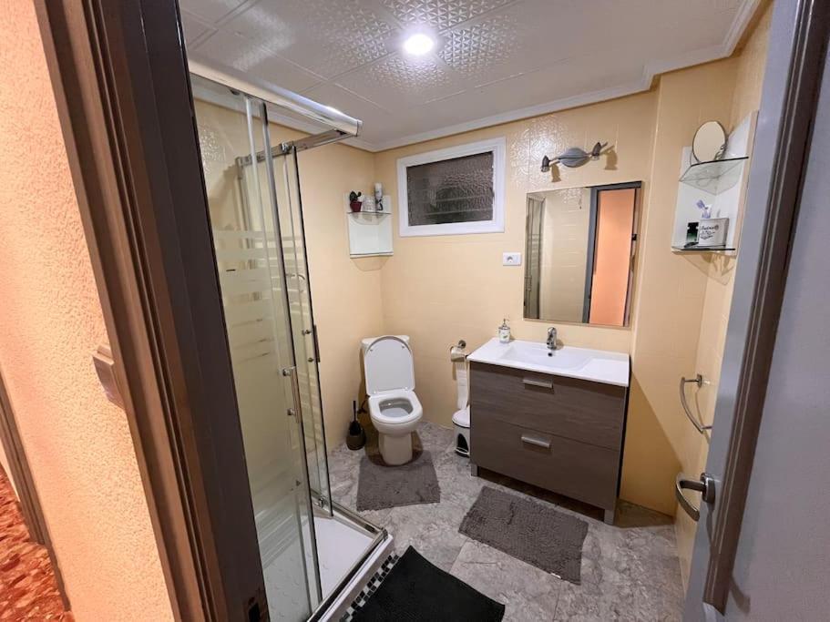 Manda Pola Apartment ซานตาโปลา ภายนอก รูปภาพ